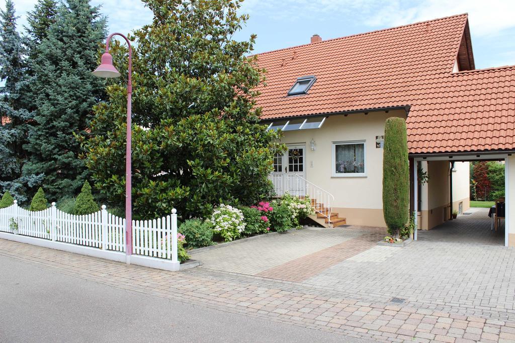 Ferienwohnung Fleck Rust Exteriör bild